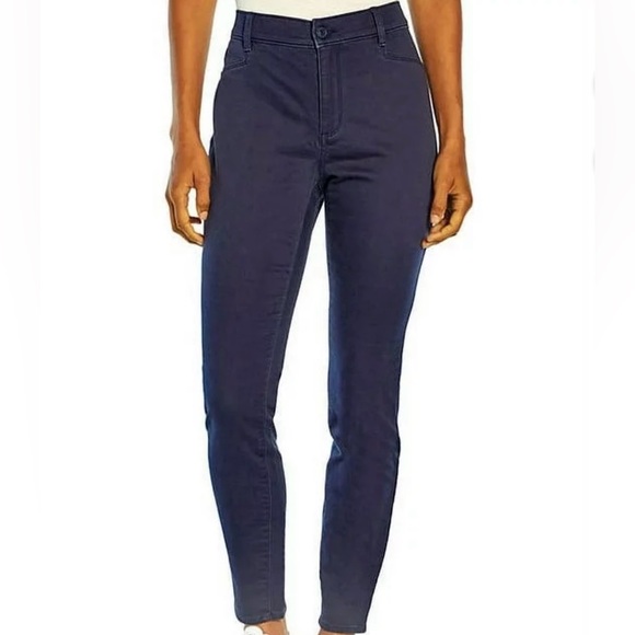 GAP Pants - New Women’s Gap Stretch Skinny Pants